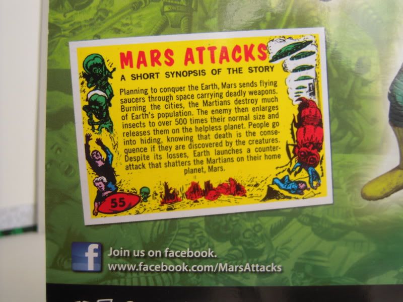 Mars Attacks Martian Trooper - MEZCO DSCN2046