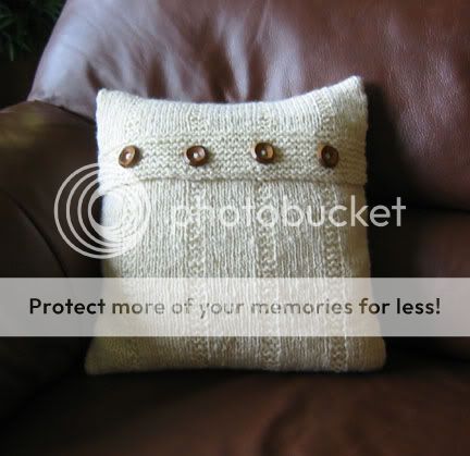 Free Pillow Patterns | Free Patterns | Yarn