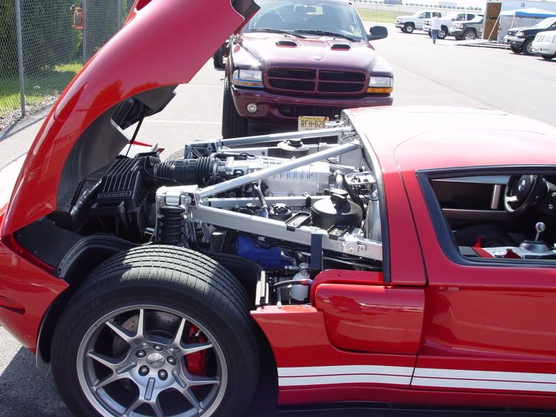 NASA-Pocono-May30-08-ford-gt-engine.jpg