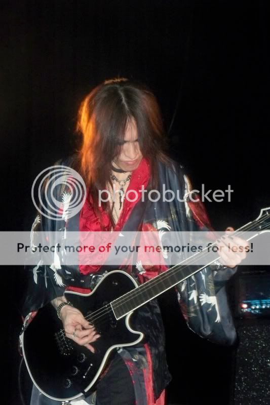 [SUGIZO] [Live] Sugizo de gira con Juno Reactor por europa (diciembre 09) 101_0319