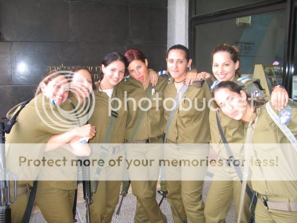 Foto-Foto Tentara Wanita Israel Izzychic19