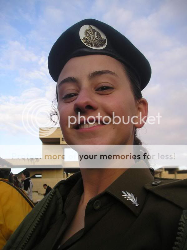 Foto-Foto Tentara Wanita Israel Izzychic6