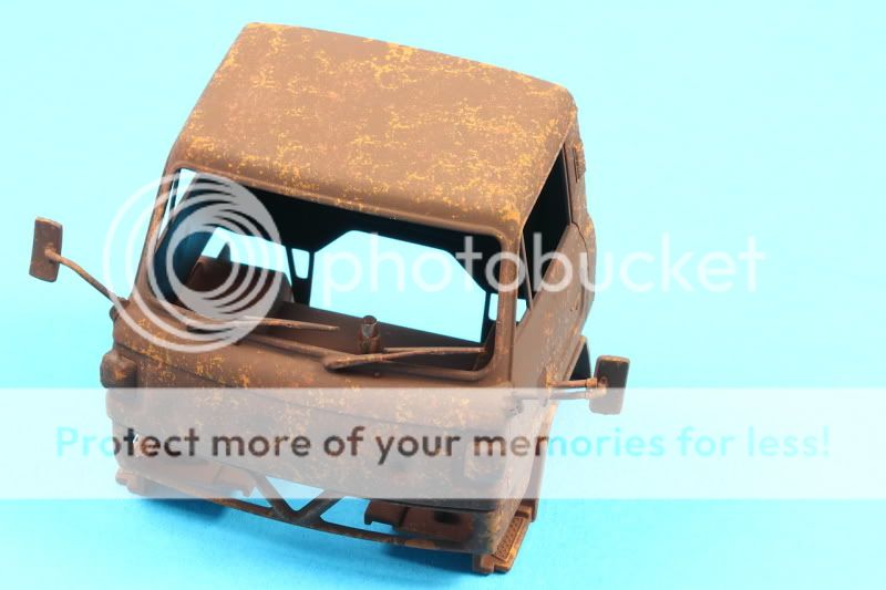 Extreme weathering - Forklift and Tipper Truck February2012_08_004