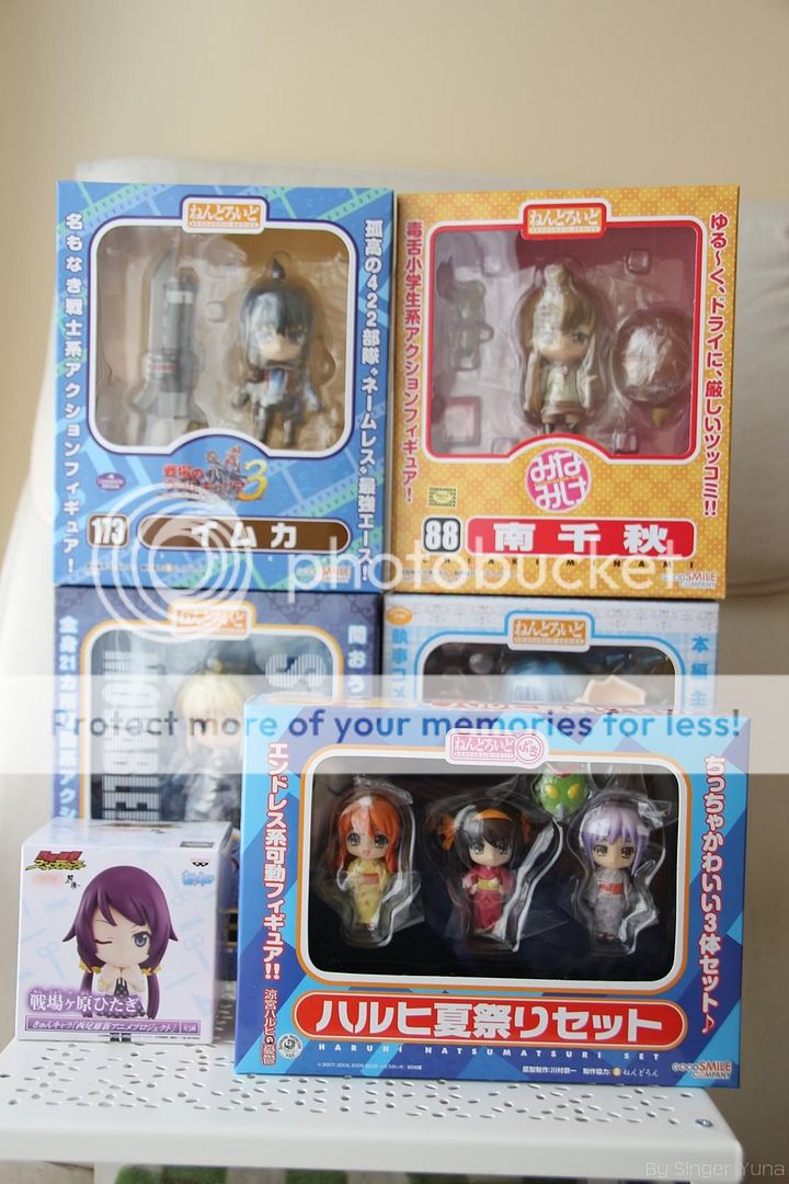 Últimas adquisiciones de figuras, Manga, Anime, Videojuegos y Merchandise en Gnrl. 2011 (6) - Página 7 Singer_Yuna1316435430