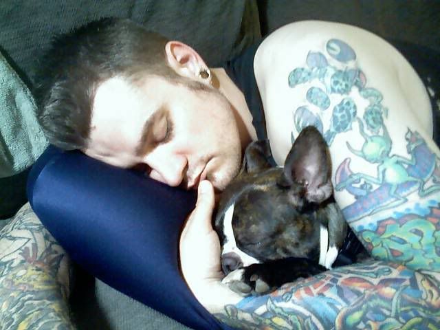 http://img.photobucket.com/albums/v201/sgrsmk/cutesnap.jpg?t=1175050169