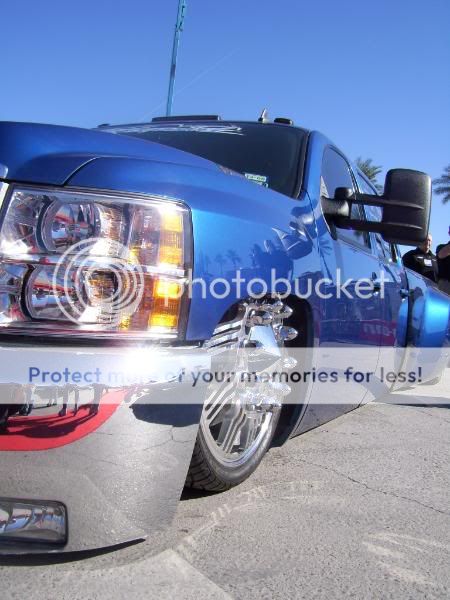 SEMA: 2008 Pics... (56k Safe, for now) 100_4224