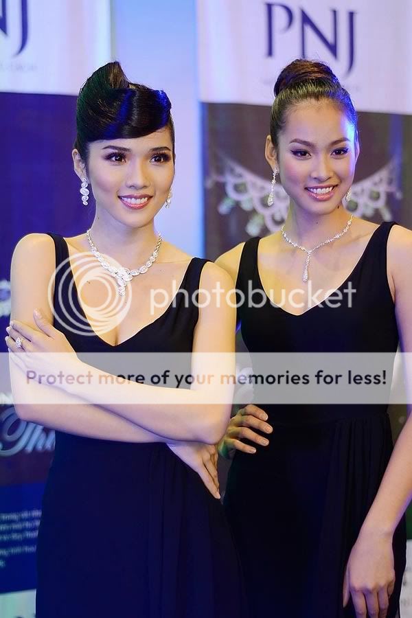 Miss vietnam world and miss vietnam international 2012? 111114FsPNJ18