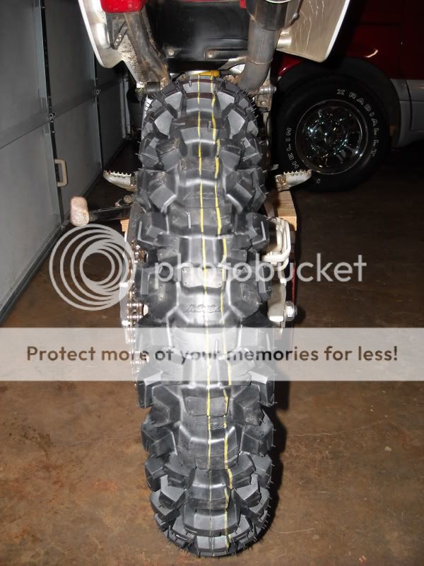 MotoZ Tires DSCN0094