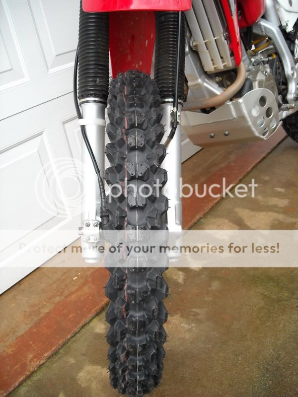 MotoZ Tires DSCN0105