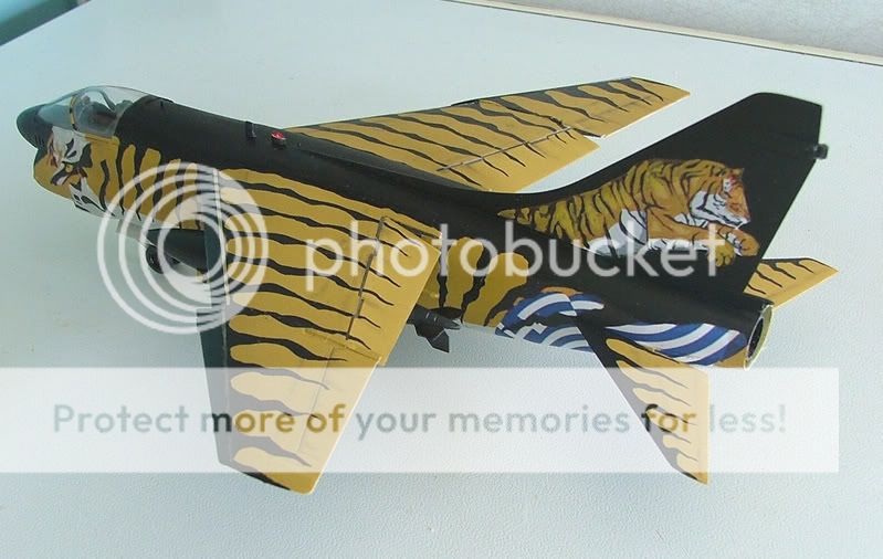 1/48 A-7H, Greek Tiger DSCF1079