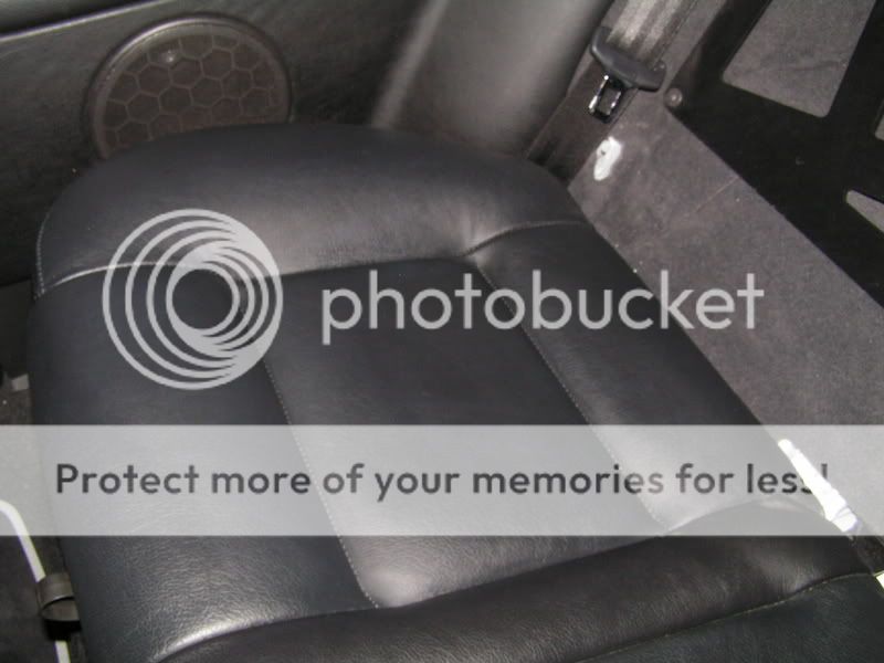 R32 rear seats. | VW Vortex - Volkswagen Forum