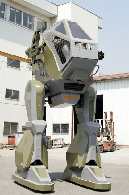 JAPANWALKINGROBOT-1.jpg