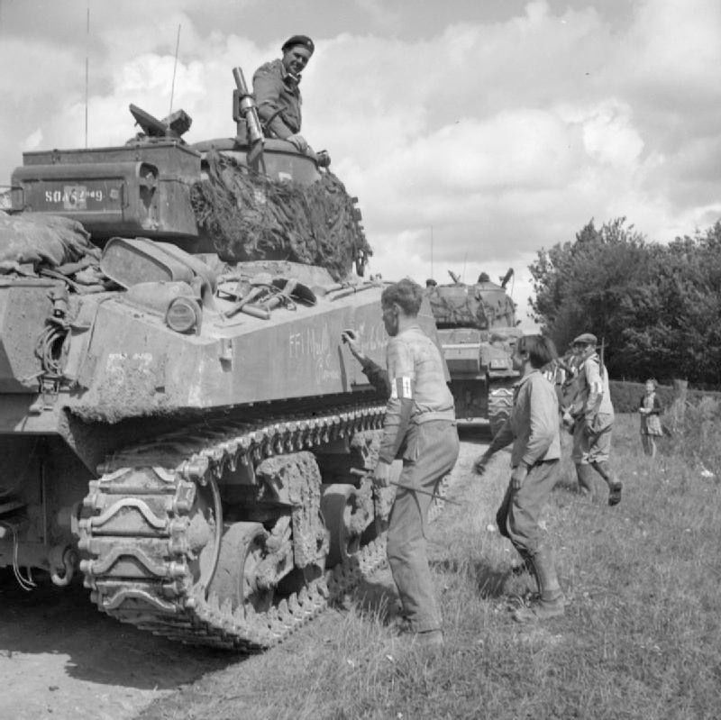 Sherman V, 2nd Irish Guards, Guards Armoured Division, Holland ...
