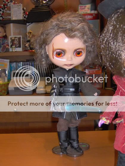 Blythe custom en ce moment sur ebay!! - Page 11 Blythe_Anakin