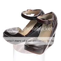Collections de chaussures CCS 2606724