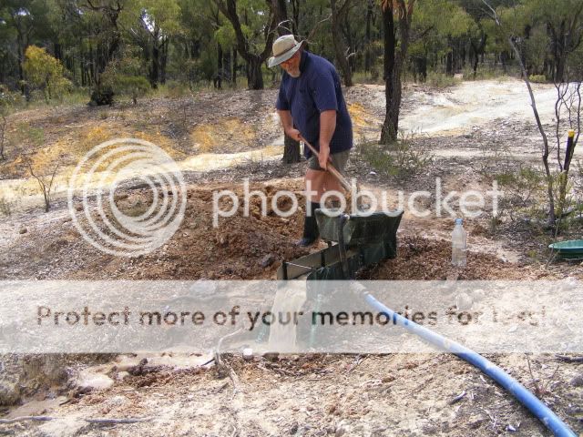 Do's and dont's of building a sluice box! DSCF3005