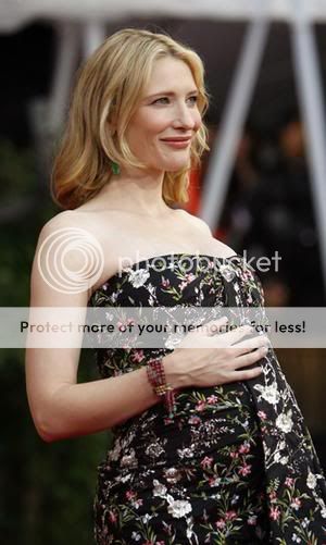 http://img.photobucket.com/albums/v23/_Michael_/test/blanchett_narrowweb__300x5010.jpg