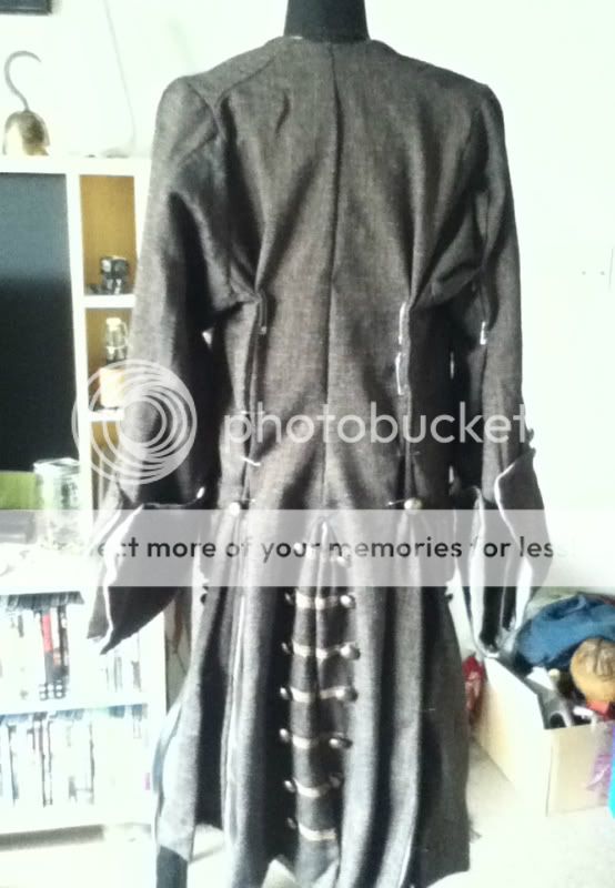 FunCostumes.com Frock Coat - Page 4 B4