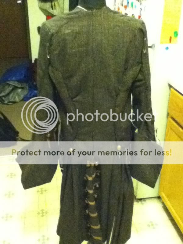 FunCostumes.com Frock Coat - Page 4 C1