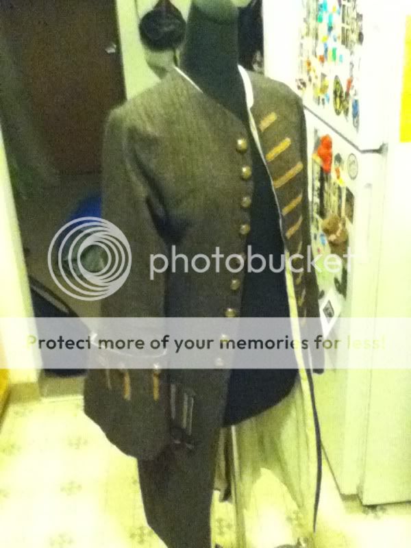 FunCostumes.com Frock Coat - Page 4 C2-1