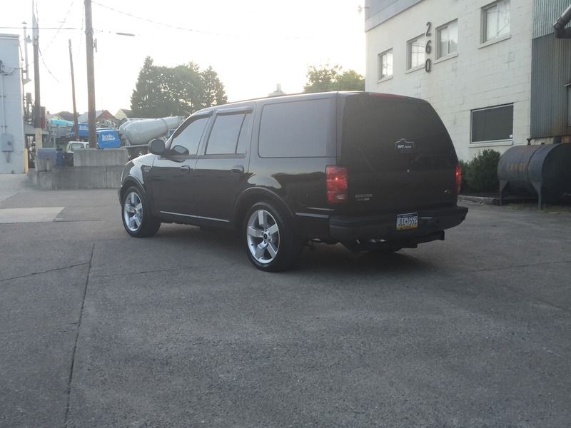 Lowered my 2001 expy | Ford Expedition Forum