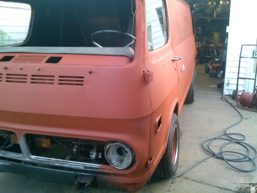 Difference between a '65 Chevy van and the '65 GMC Van? - Page 2 CAM00362_zps2e6ae921