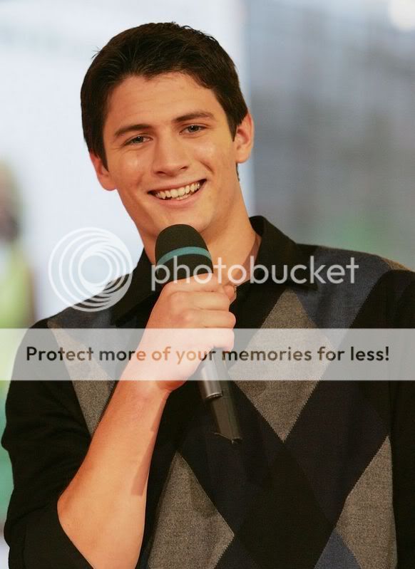 The offical James Lafferty photo thread F168159bedce2f4af280296d5381a3ae