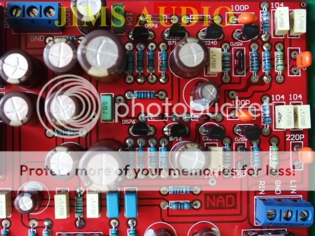 Stereo tone control low noise preamplifier NAD 3020   