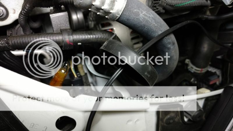 TUTORIAL - Ligando as lampadas "pingo" no Sandero RS 03