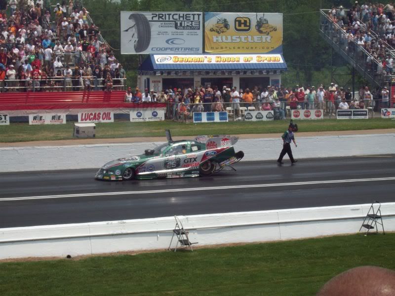 NHRA Summit Racing Southern Nationals 100_0648