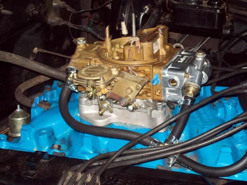 Carburetor fuel line problems 100_0655