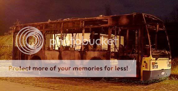 19/11/2002 : Incendie d'un bus à Uccle + photos 1911023