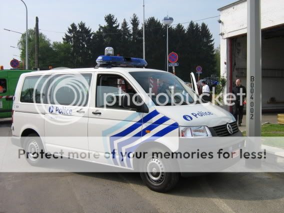 Police locale de Wavre : Nouveau véhicule : VW T5 IMG_0095