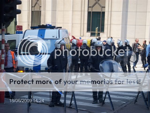 Manifestations à Bruxelles + photos HPIM9420