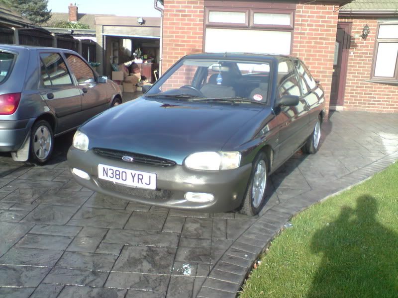 my car is nearly road worthy 027