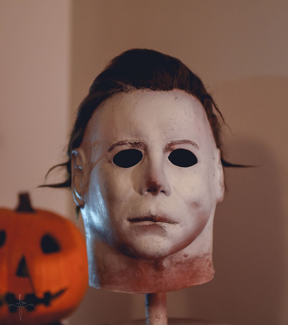 NAG 98 Proto . . . . . . HalloweeN 1978 - Michael-Myers.net