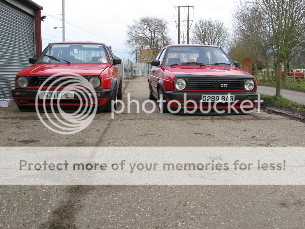 two of the best mk2 golfs.....not being biased! IMG_0061
