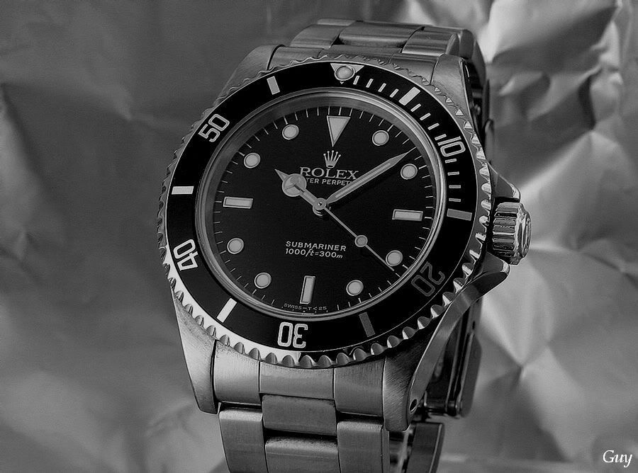 Combien avez-vous de montres de plongée ? Sb0001mm