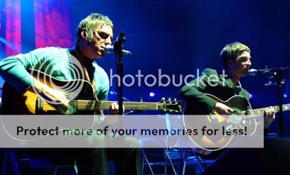 Fuerte rumor de posible colaboración de Weller tras el accidente de Noel Gallagher Paul-Weller--Noel-Gallagh