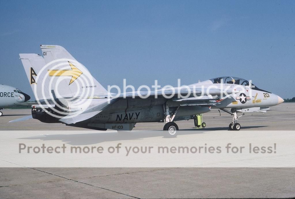 F&V: Grumman F-14 Tomcat - Página 5 F14-photo-vf103-33xl