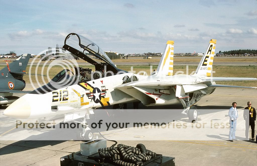 F&V: Grumman F-14 Tomcat - Página 8 1976jul31