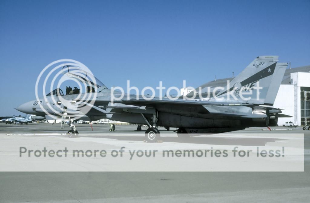 F&V: Grumman F-14 Tomcat 159595F-14DVF-2Sept2000DFB