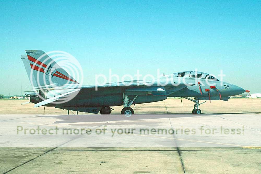 F&V: Grumman F-14 Tomcat - Página 11 1992a