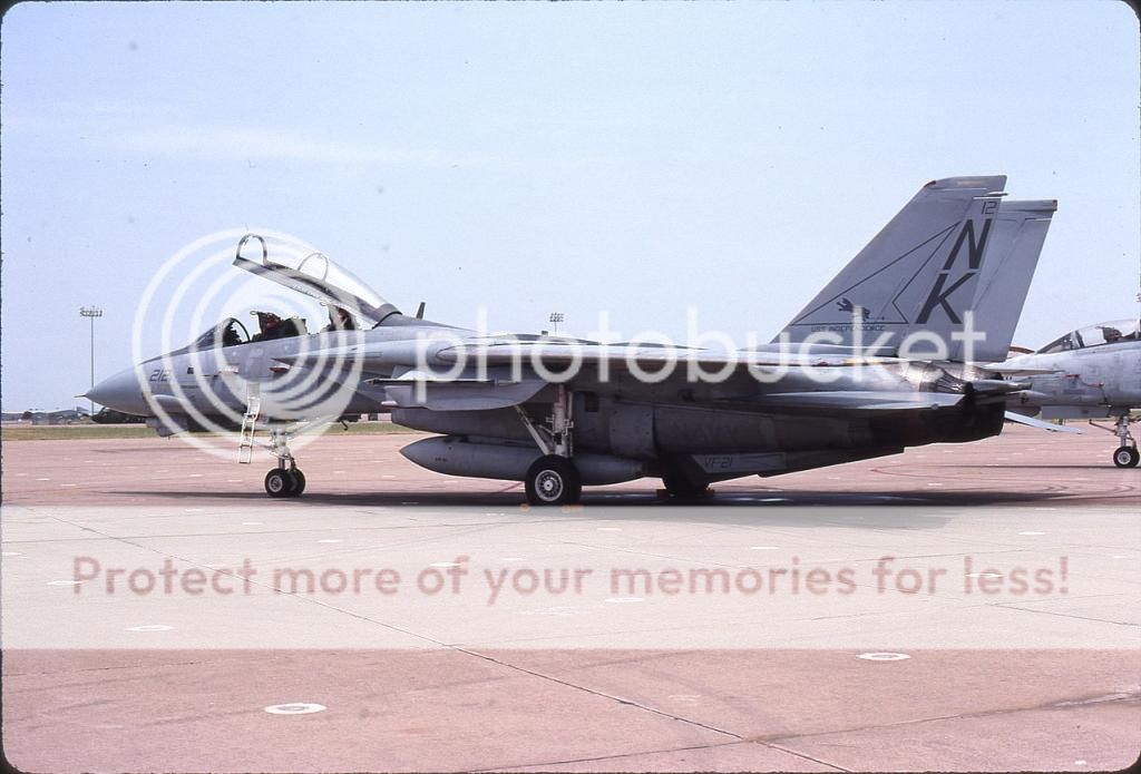 F&V: Grumman F-14 Tomcat - Página 2 6615438871_ea104424e1_o