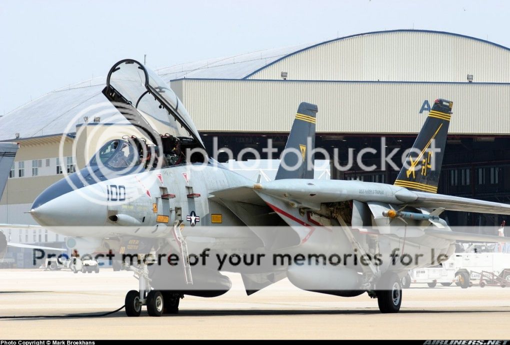 F&V: Grumman F-14 Tomcat - Página 2 VF32-CAG-852471