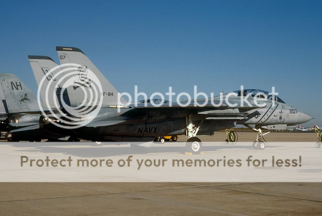 F&V: Grumman F-14 Tomcat - Página 5 160902F-14AVF-8426Sept87_edited-1