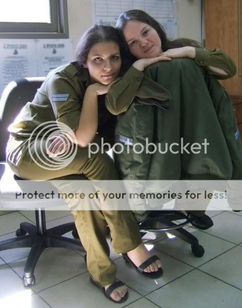 Foto-Foto Tentara Wanita Israel DSCF7117