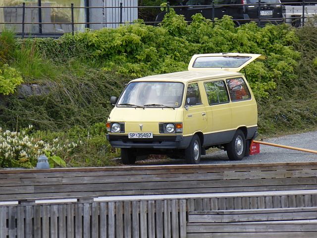 toyotaP1060596_zpscimt5ir6.jpg