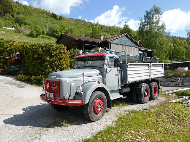 vrachtwagenP1060960_zpsqjnxktoc.jpg