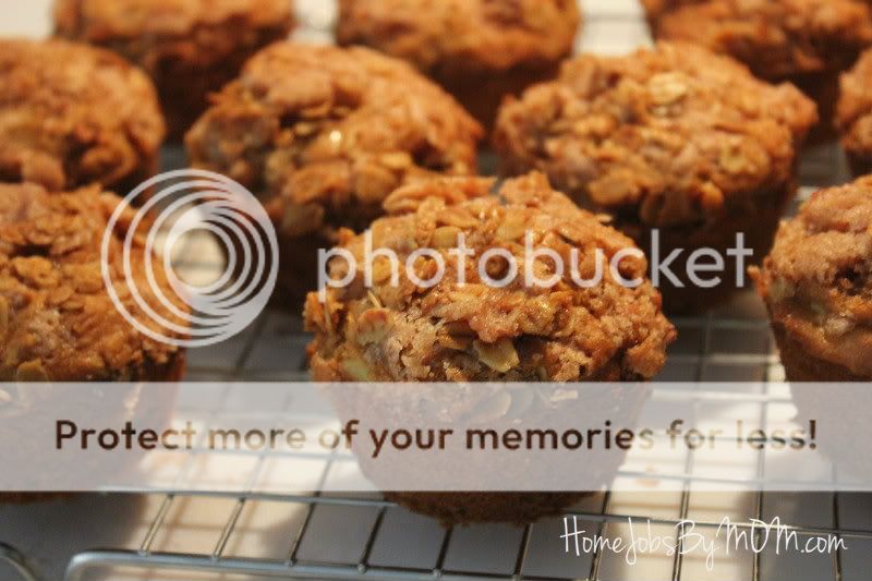 Apple Granola Streusel Muffins Recipe [Udi's Granola Review]